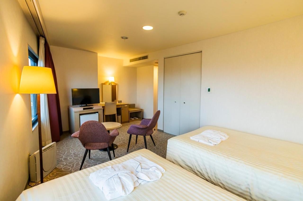 Hotel Sanderson Маэбаси Экстерьер фото