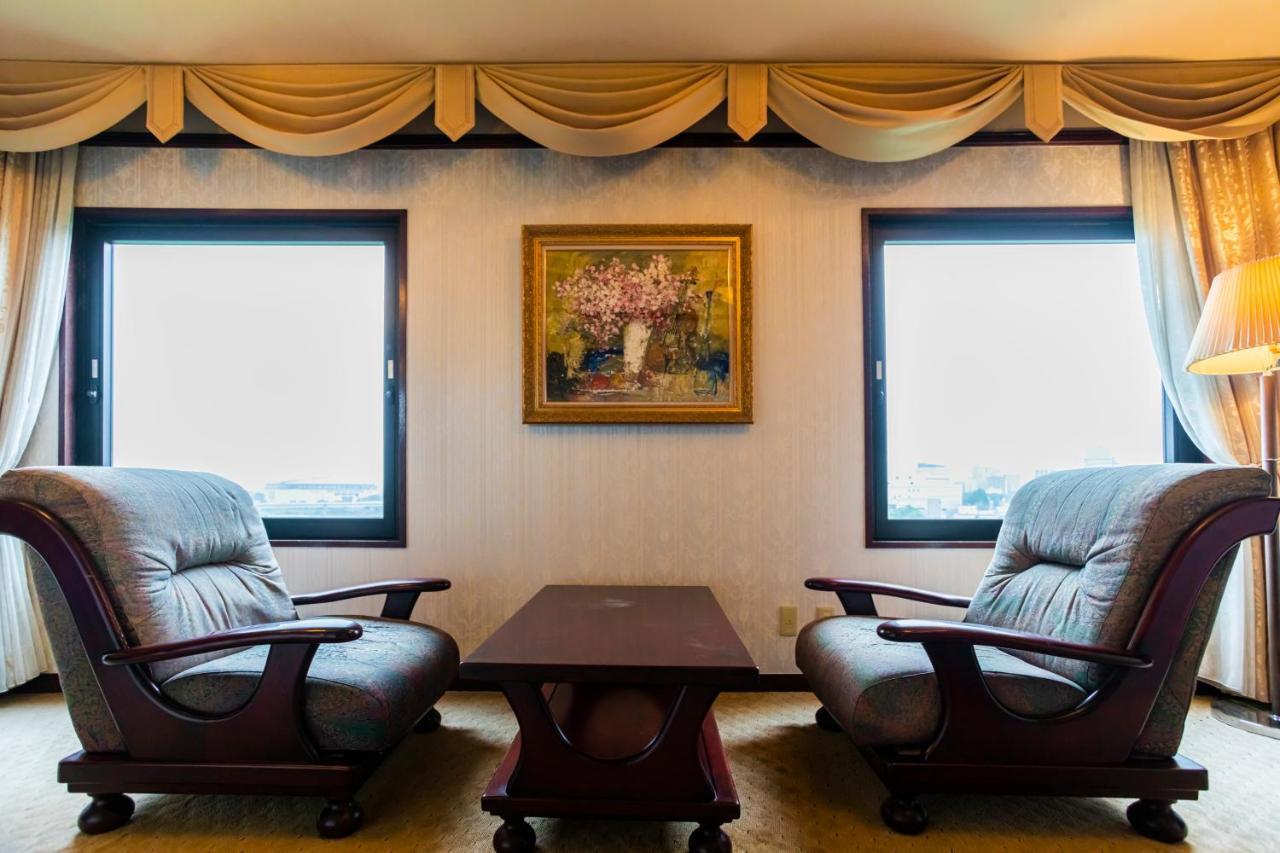 Hotel Sanderson Маэбаси Экстерьер фото