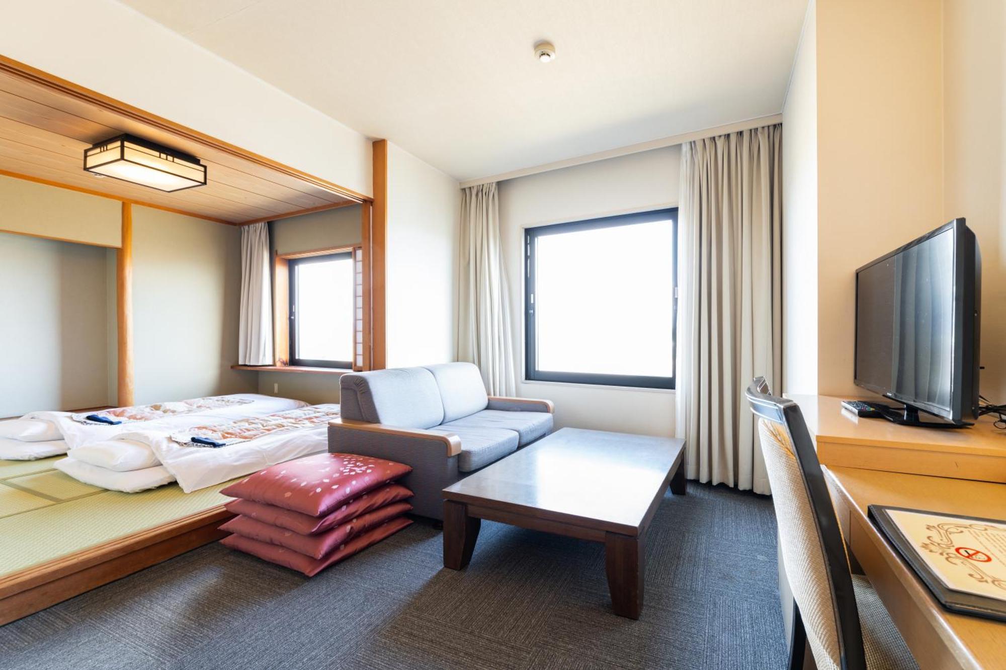 Hotel Sanderson Маэбаси Экстерьер фото
